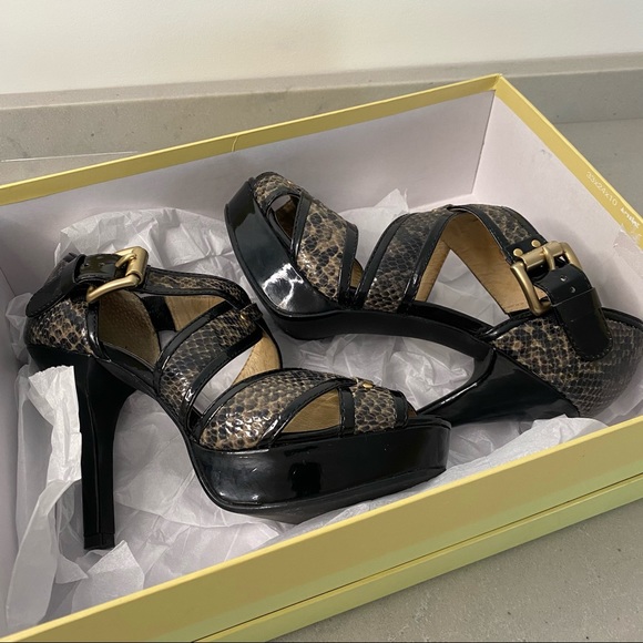 Michael Kors leather heels